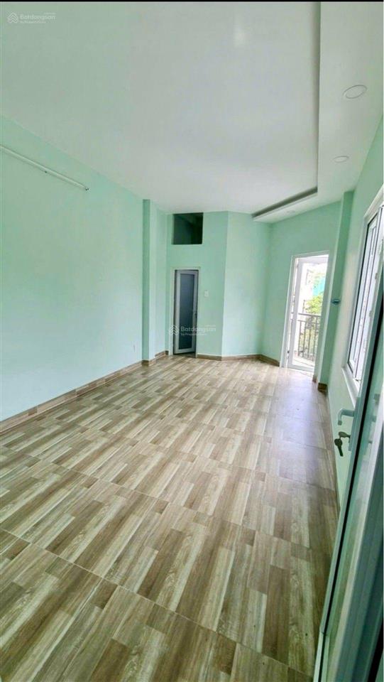  nhà 4 tầng  48m2 (4x12) nhỉnh 5 tỷ xíu  lê đức thọ gv đường xe 12 chỗ quay đầu  sổ hồng riêng