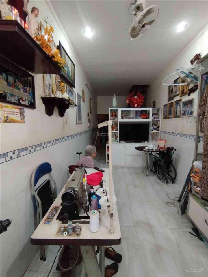  mặt tiền p8 gò vấp 34m2 , chỉ 4 tỷ , thương lượng, để ở hay kinh doanh đều tốt  đường xe tải 7m
