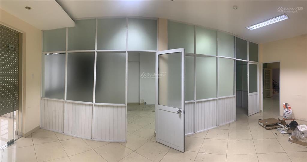 Mặt bằng cho thuê tầng trệt + tầng 1