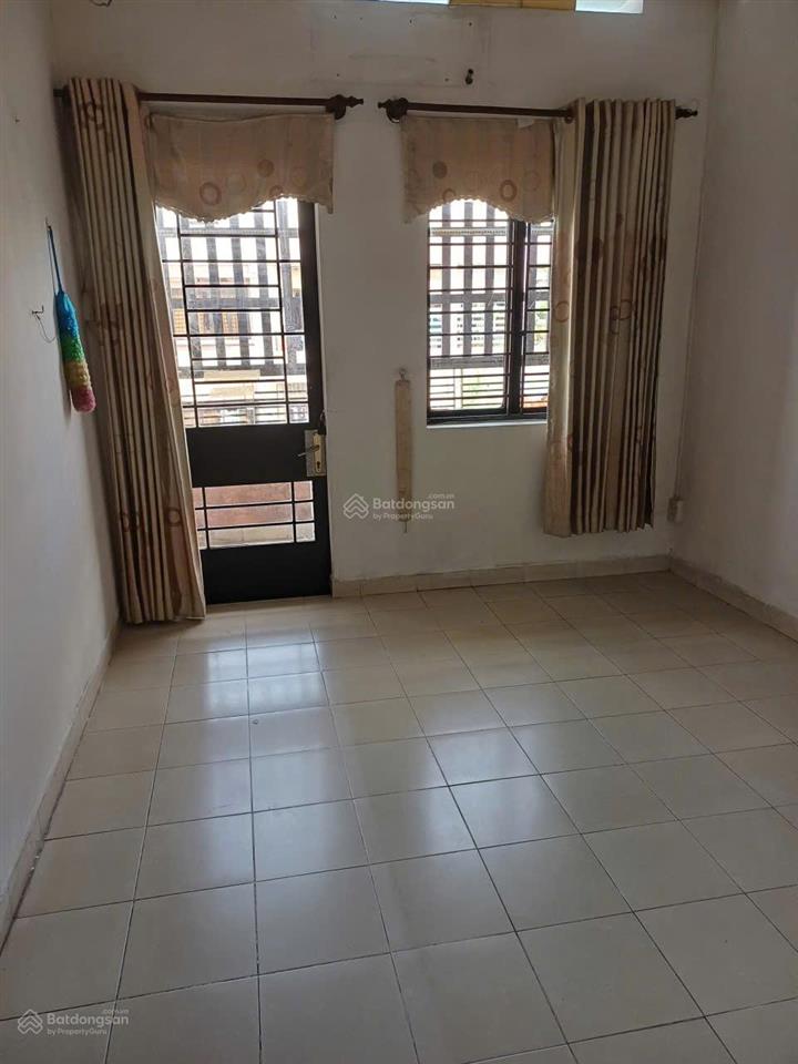 Cho thuê căn hộ chung cư tây thạnh lầu 4, 72 m2, 6 triệu/tháng, 2 phòng ngủ, 1 phòng khách