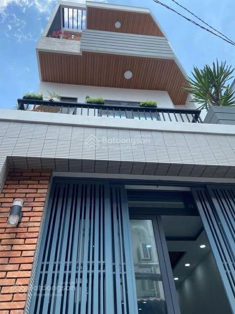 Bán nhà riêng tại âu dương lân, 6,7 tỷ, 50m2, 3pn, 3wc, giá cực chất chỉ với