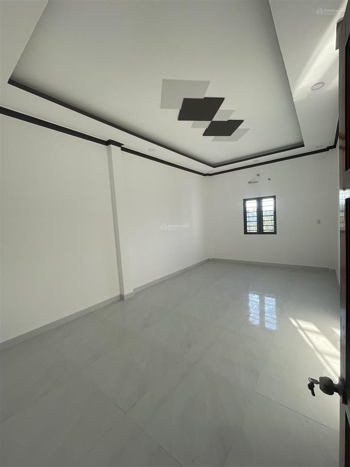Bán nhà riêng thị trấn cần giuộc,chỉ 2,7 tỷ, 125m2, 3pn, 3wc, pháp lý đầy đủ