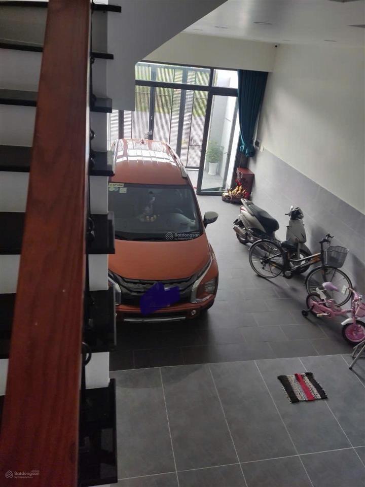 Bán nhà riêng 5pn, 5wc, 4t,khu dân cư phong phú4 9,9 tỷ, 100m2