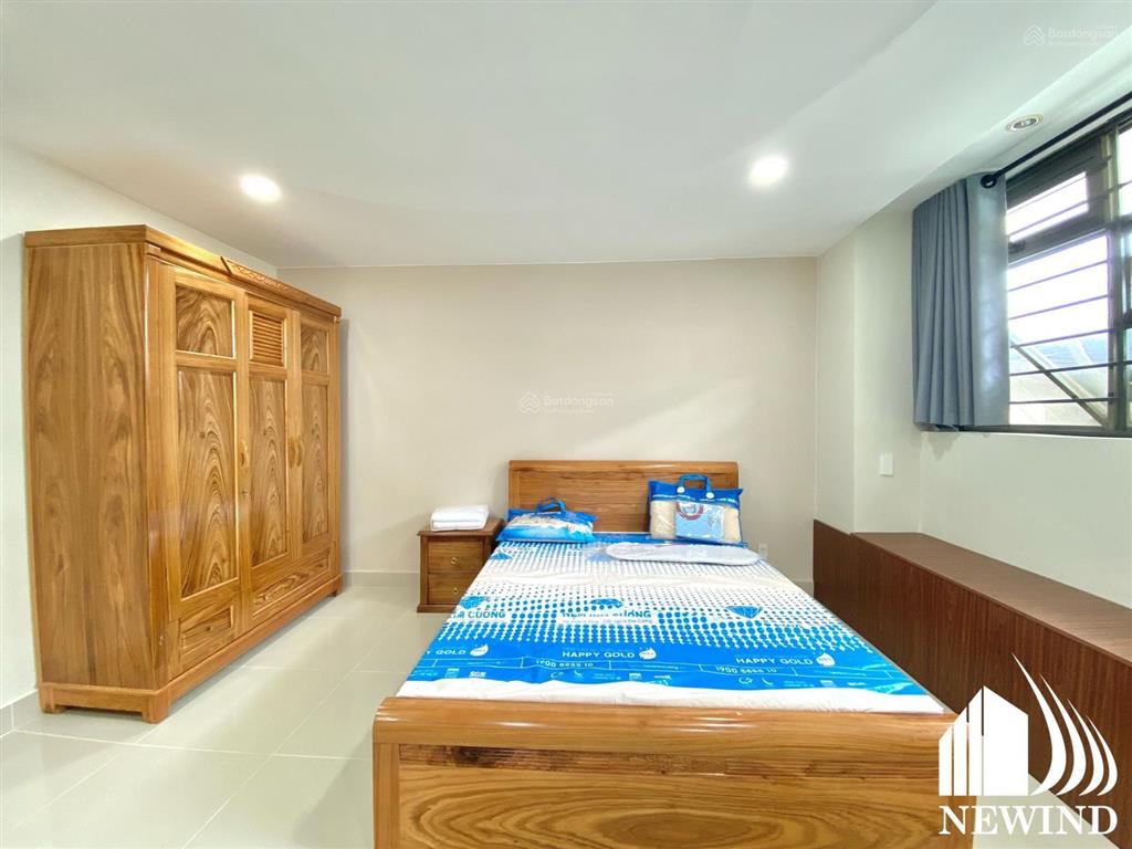Ch studio, 1 phòng ngủ full nội thất có bancon cửa sổ trung tâm quận 7 sát quận 4