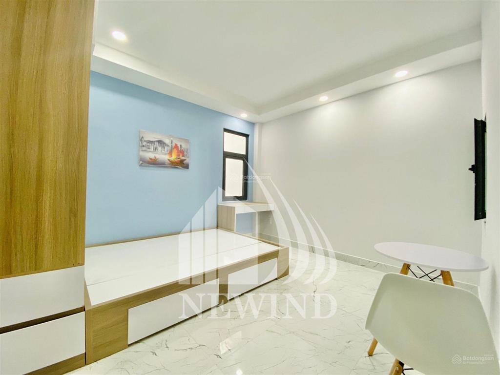 Ch studio, 1 phòng ngủ full nội thất có bancon cửa sổ trung tâm quận 7 sát quận 4