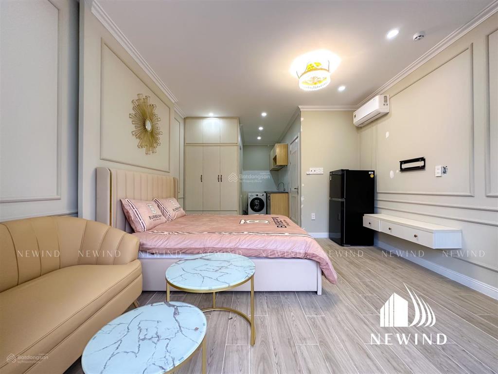 Ch studio, 1 phòng ngủ full nội thất có bancon cửa sổ trung tâm quận 7 sát quận 4