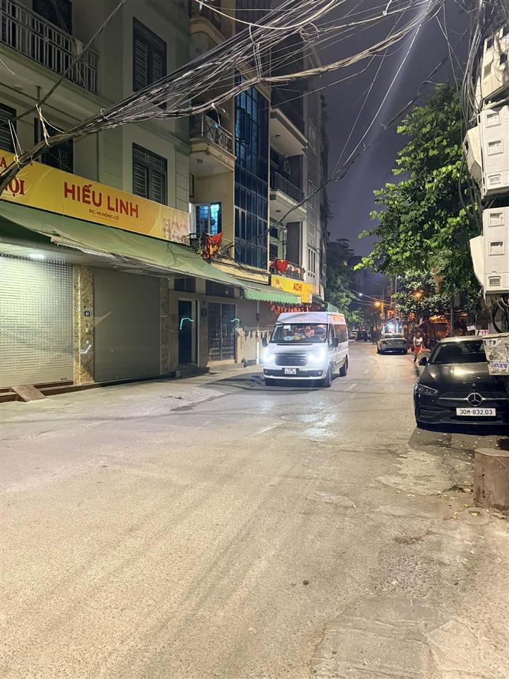 Bán nhà mặt phố tại đồng cổ, 26 tỷ, 40m2, giá tốt