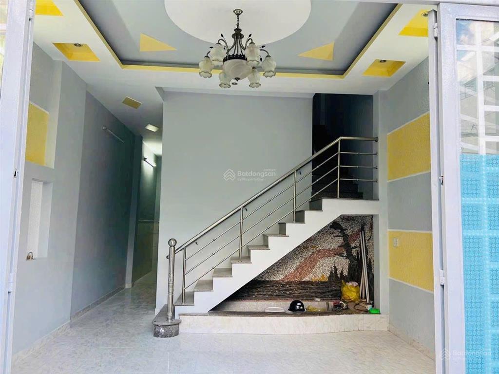 Nhà hẻm 1716 huỳnh tấn phát, dt 75m2, cách q7 5 phút, chỉ 4.95 tỷ tl