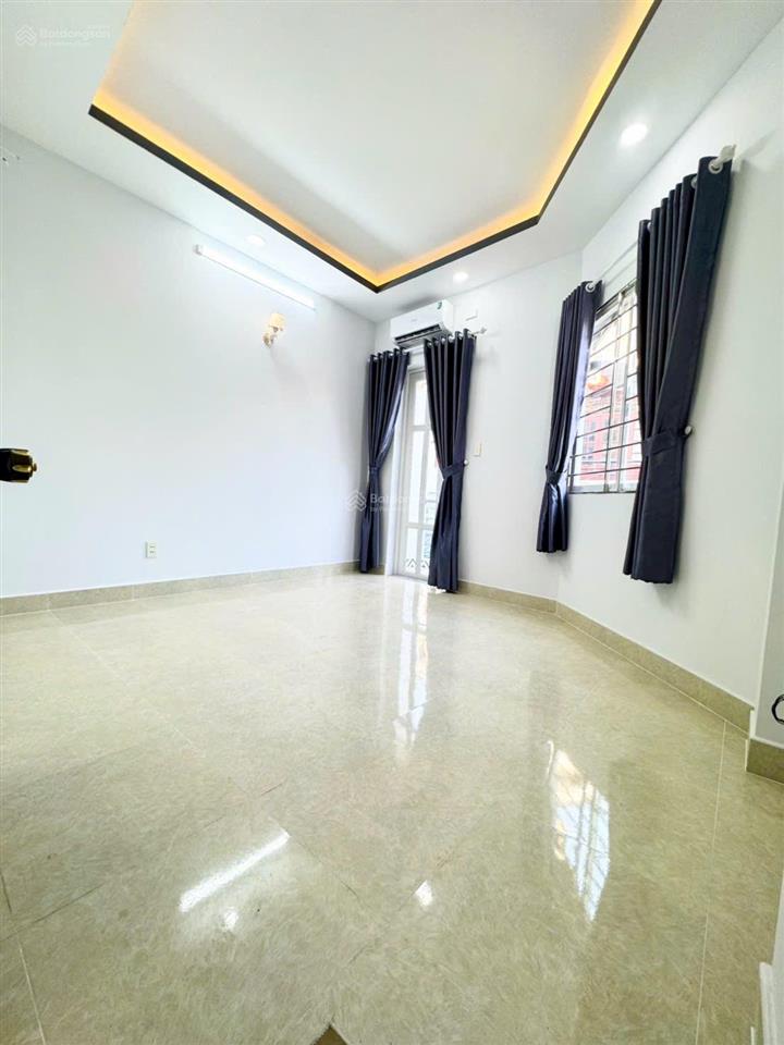 Nhà hxh 1806 huỳnh tấn phát, căn góc 2mt hẻm, ở ngay, chỉ 2.19tỷ tl
