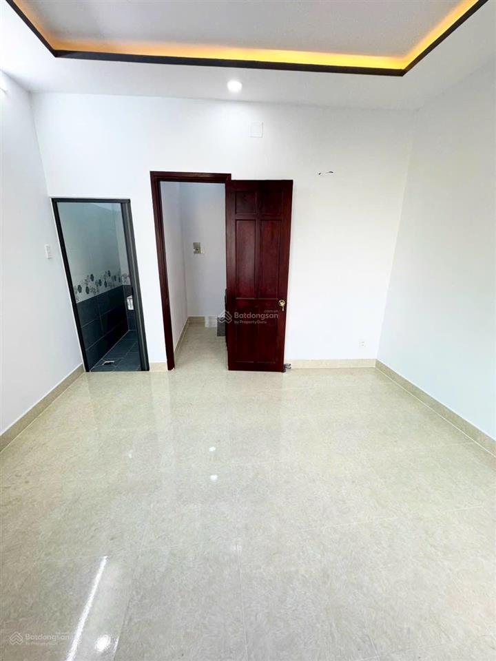 Nhà hxh 1806 huỳnh tấn phát, căn góc 2mt hẻm, ở ngay, chỉ 2.19tỷ tl