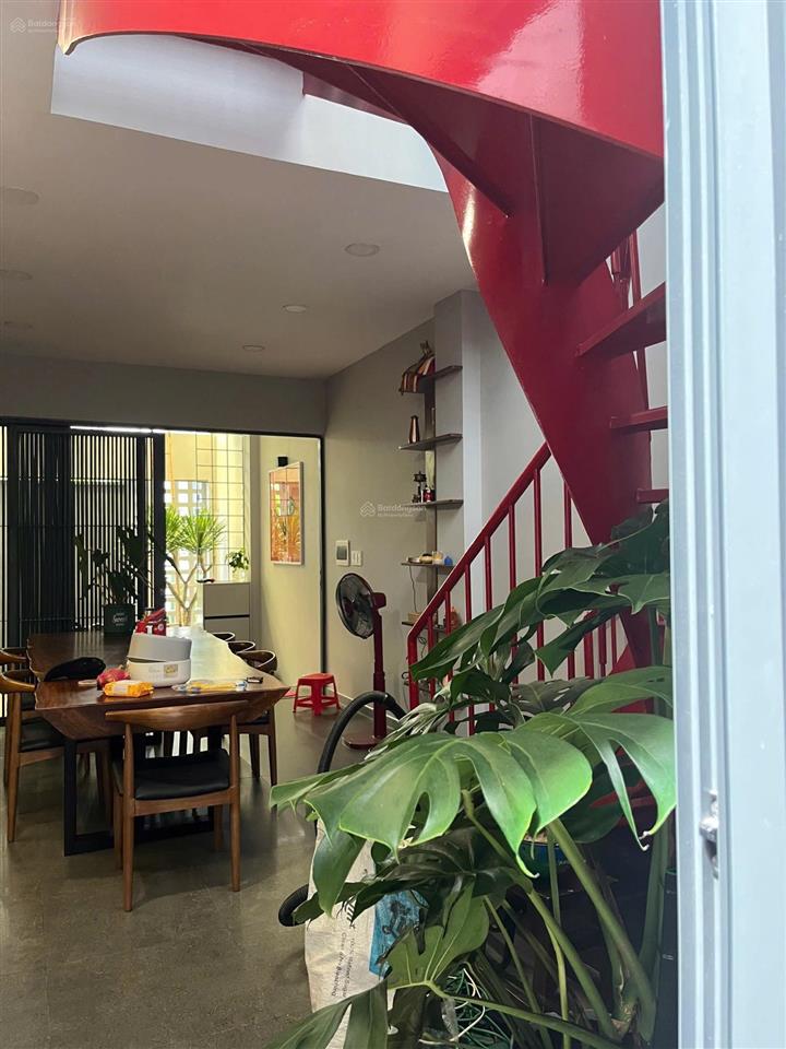 Bán nhà riêng tại bưng ông thoàn, 6,3 tỷ, 52 m2, 3pn, 3wc, chính chủ