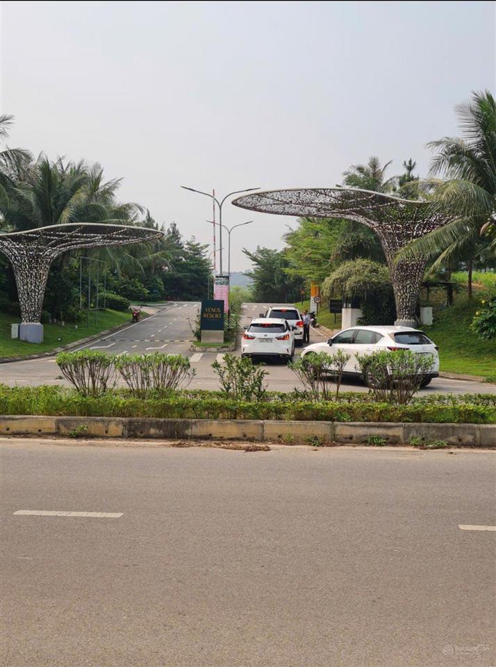 Bán đất sổ đỏ lâu dài thuộc dự án flamingo venus resort đại lải xây dựng tự do