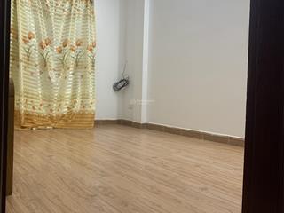 Em muốn cho thuê 1 phòng tầng 4