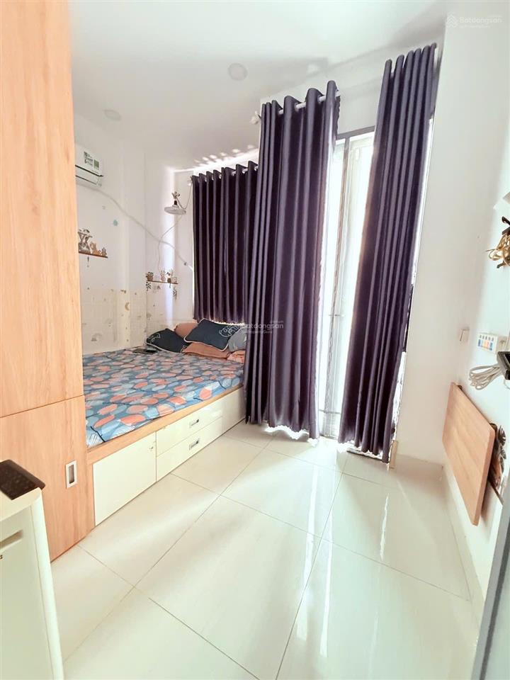 Đường nhựa 8m bình thành nhà 5 tầng btct mới giá 3 tỷ còn bớt