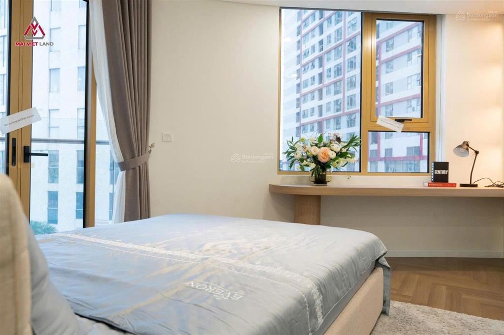 Bán căn ngoại giao vào tên trực tiếp chủ đầu tư, 7,2 tỷ, 76m2, 2pn, 2wc, full nội thất