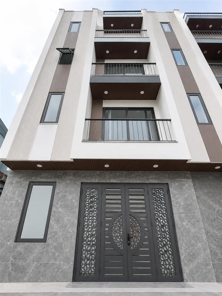 Hiếm việt hưng long biên nhà đẹp full nội thất, mặt tiền 5m 5 tầng hiện đại 3 ngủ. nhỉnh 7 tỷ.