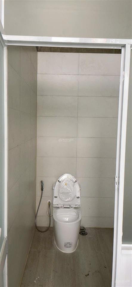 Cho thuê mặt bằng rộng rãi gần chung cư tiện kinh doanh văn phòng và các ngành nghề làm đẹp