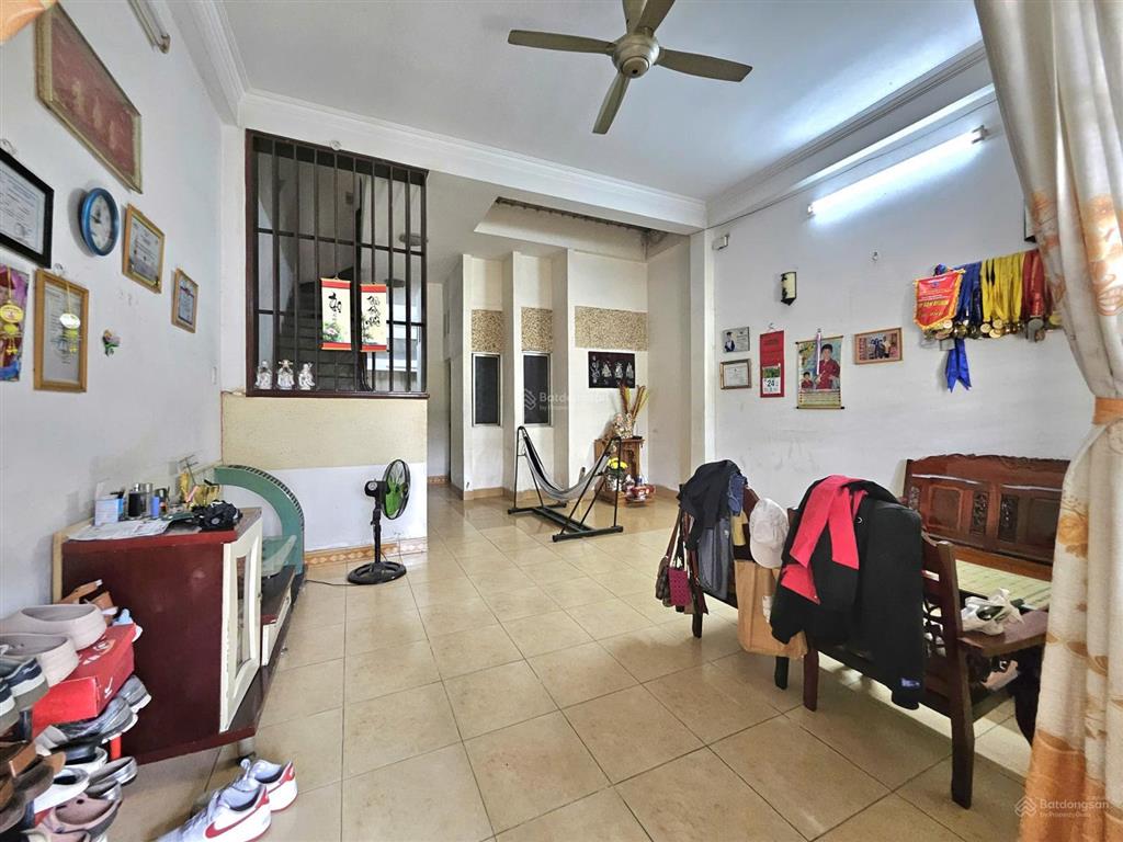 Bán nhà hẻm 6m thông  cạnh khu dân cư an sương  sổ hồng riêng 5m x 17m  nhà 3 tầng