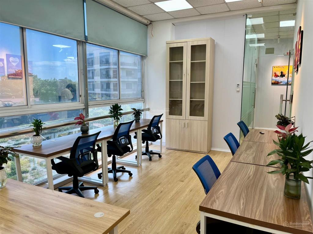 Cho thuê văn phòng tại giải phóng, 5,4 triệu/th, 25 m2, đầy đủ tiện nghi, trọn gói