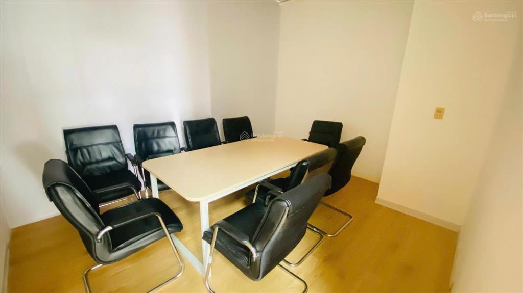 Cho thuê văn phòng tại giải phóng, 9 triệu, 20 m2, đầy đủ tiện nghi, trọn gói