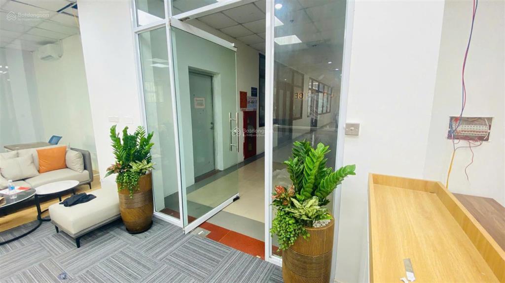 Cho thuê văn phòng tại linh đàm, 15 triệu vnd, 40m2, hàng hiếm view đẹp