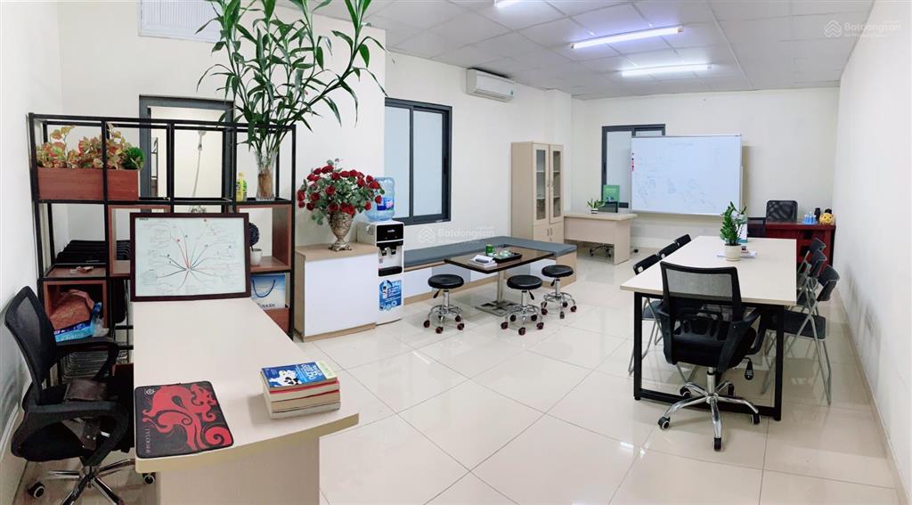 Văn phòng yên hòa cầu giấy vị trí đẹp, không gian chuyên nghiệp, sẵn sàng đón doanh nghiệp