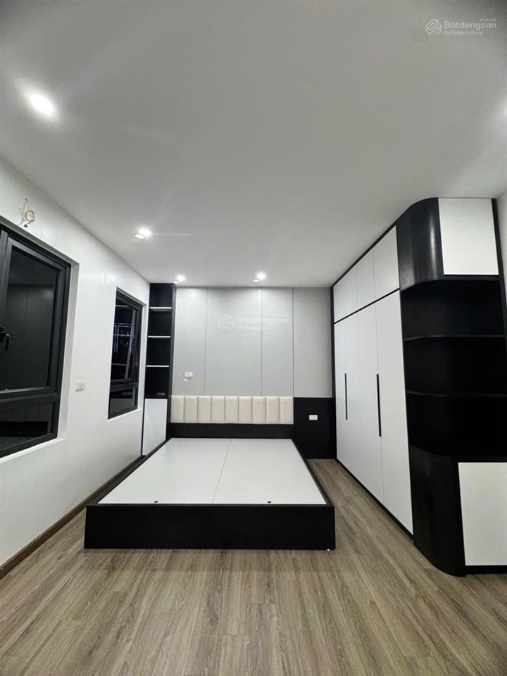 Nhà đẹp mới tinh thang máy xịn xò tại gia quất, bồ đề, hà nội
