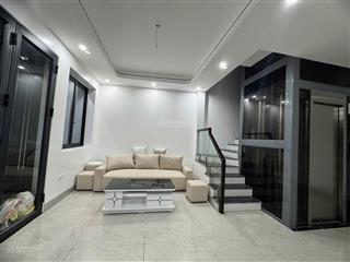 Nhà đẹp mới tinh thang máy xịn xò tại gia quất, bồ đề, hà nội