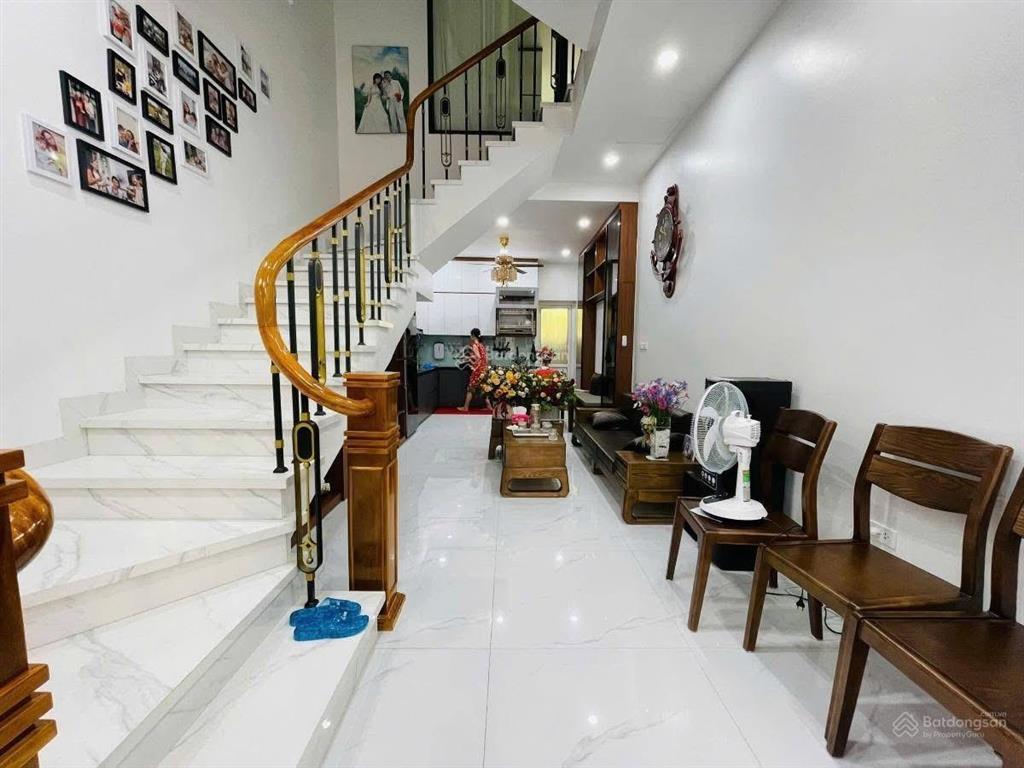 Bán nhà đẹp lưu hữu phước sát vin hàm nghi, ô tô đỗ cửa 66m2 20 tỷ