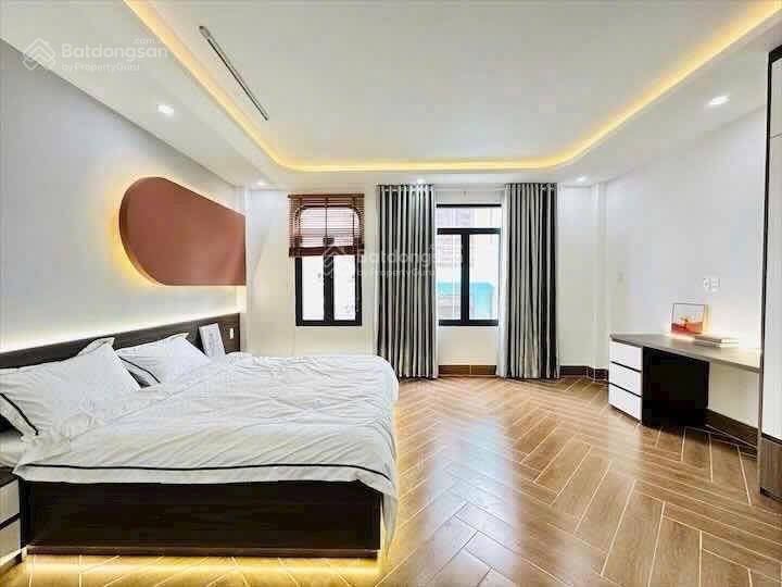 Bán nhà thích quảng đức phú nhuận hẻm 4m sổ đỏ xây kiên cố cho thuê hay ở đều được