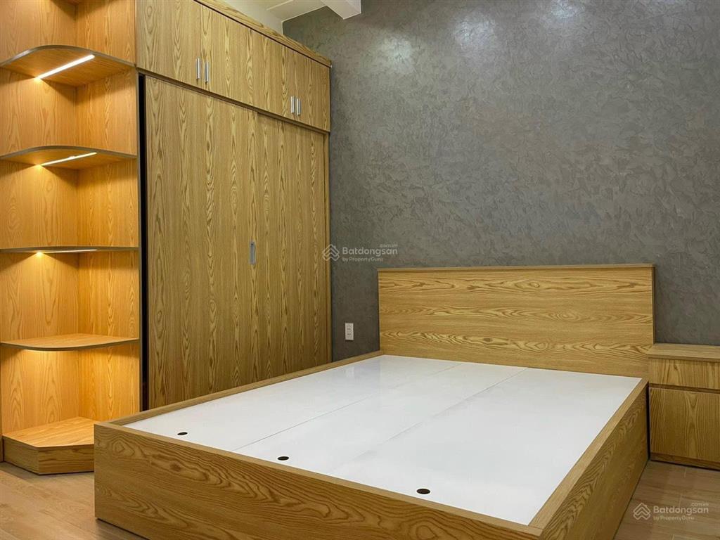 Bán nhà riêng tại trịnh hoài đức, 2 tỷ, 20m2, 2pn, 2wc, hướng tây