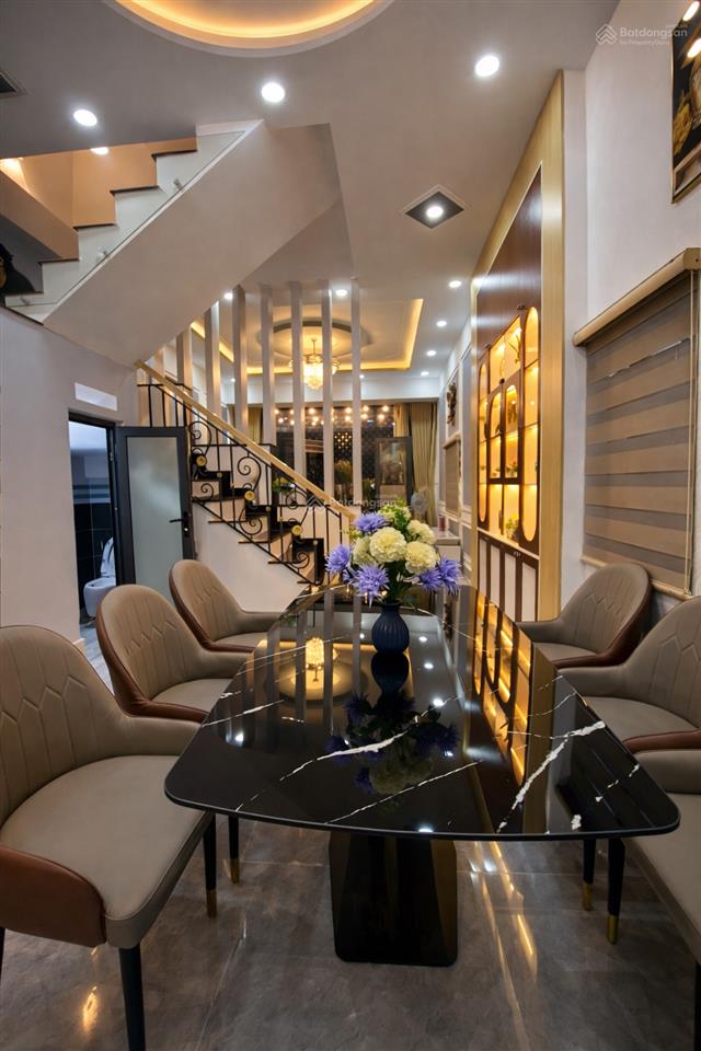 Bán nhà riêng tại tô ngọc vân, 1,250 tỷ, 70 m2, 2pn, 2wc