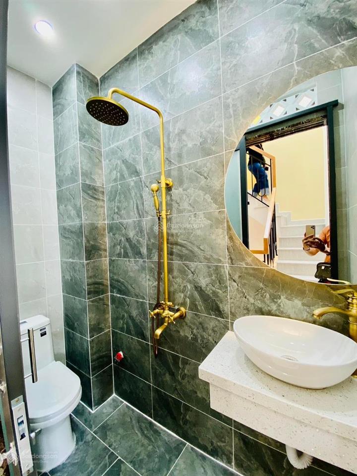 Bán nr tại đ. phạm văn đồng, 2 tỷ, 20m2, 2pn, 2wc siêu hot