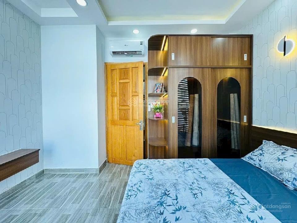 Bán nr tại phạm văn đồng, 1,65 tỷ, 20m2, 3pn, 2wc, pháp lý đầy đủ