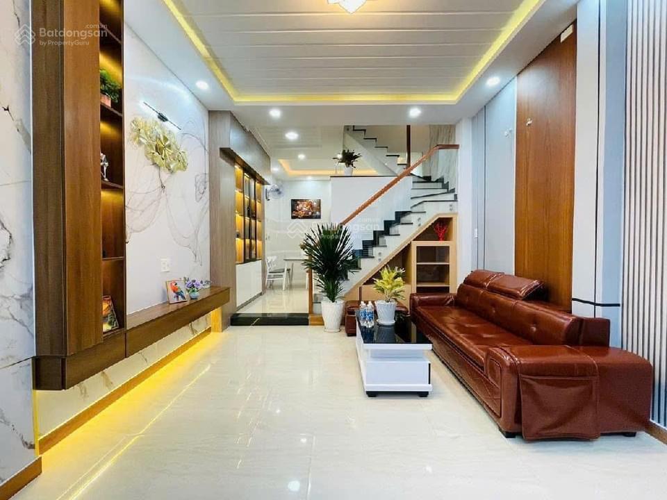 Bán nr tại phạm văn đồng, 1,65 tỷ, 20m2, 3pn, 2wc, pháp lý đầy đủ