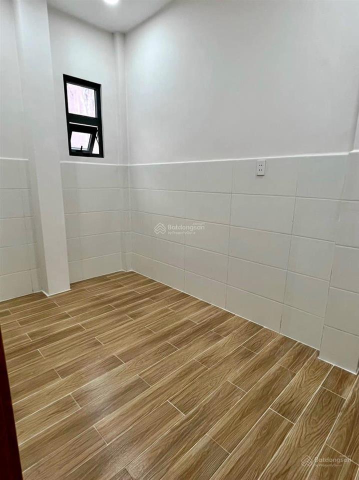 Bán nr tại linh đông, 2 tỷ, 20m2, 2pn, 2wc, chính chủ uy tín