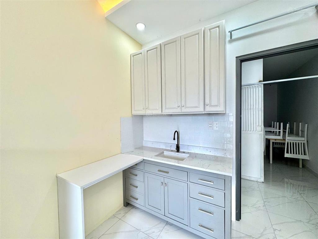 Cho thuê chung cư mini cityland 1 pn + 1pk full nội thất có thang máy