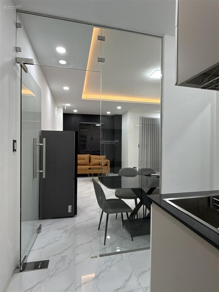 Cho thuê căn hộ cityland 2pn 9tr  full nội thất  thang máy