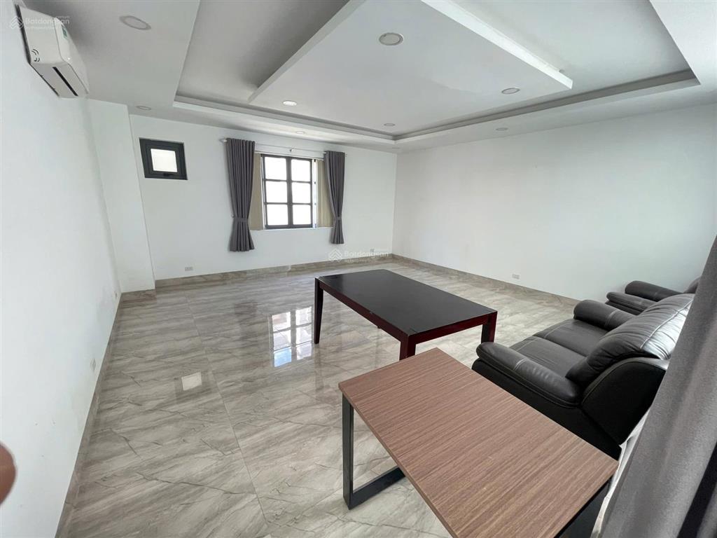 Văn phòng cityland 1p ban công 5tr nguyên lầu 8tr