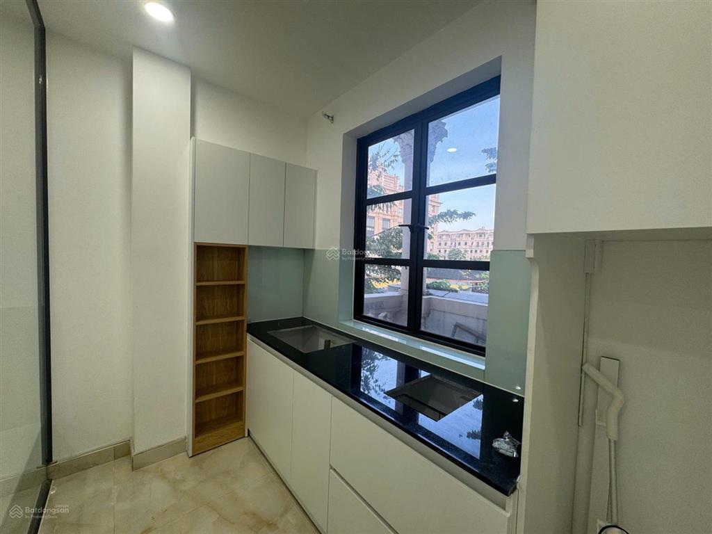 Căn hộ dịch vụ cityland full nội thất  ban công