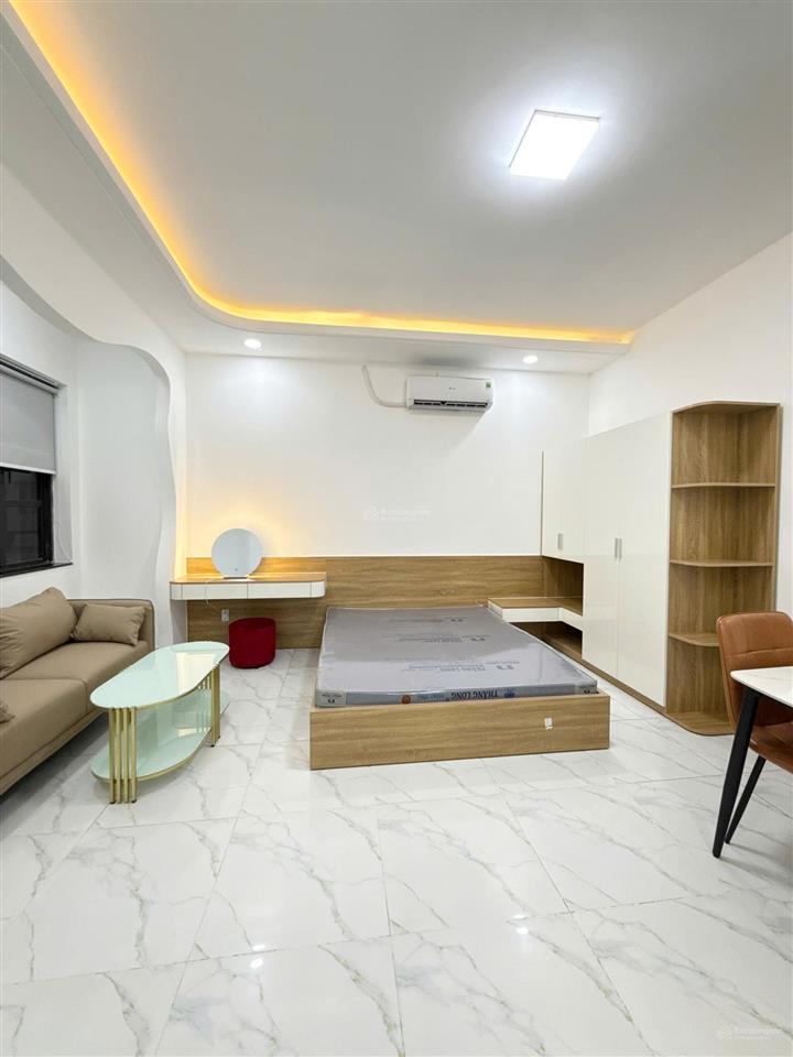 Cho thuê căn hộ dịch vụ 2pn cityland giá 9tr full nội thất như hình