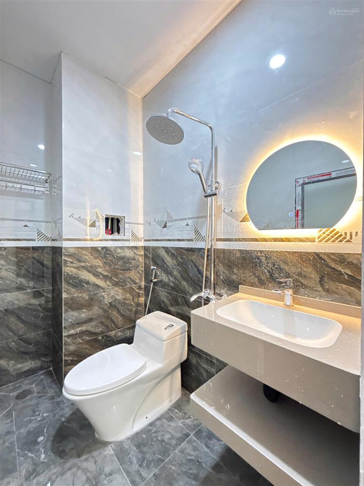 Cho thuê căn hộ dịch vụ 2pn cityland giá 9tr full nội thất như hình