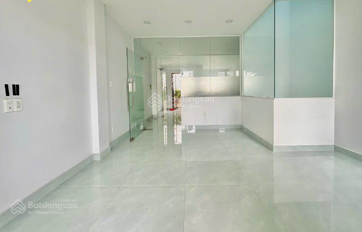 Văn phòng cityland giá rẻ 5tr ban công