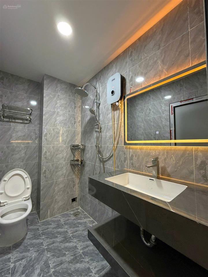 Cho thuê căn hộ dịch vụ 2pn cityland full nội thất  ban công
