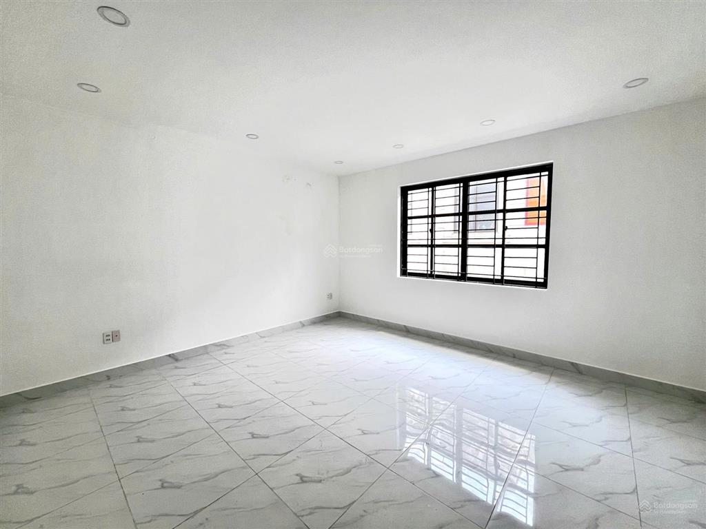 Cho thuê nguyên căn cityland p10 ht 100% 1 trệt 4 giá chỉ 60tr