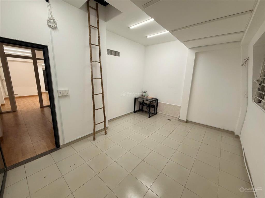 Văn phòng cityland 9tr dtsd 80m2, 2p có lẽ