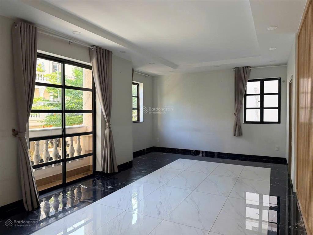 Nhà phố cityland kết cấu 5x20m mặt tiền pvt
