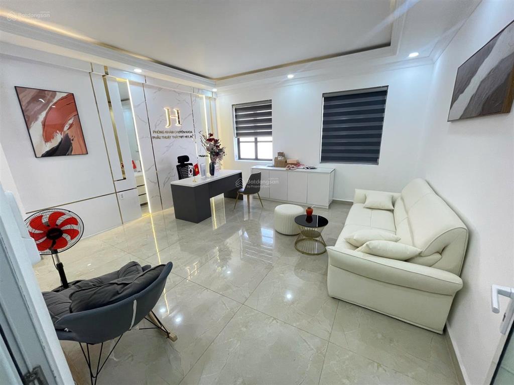 Cho thuê nhà phố cityland 400m2 mới 100% (đã có sẵn trang thiết bị làm spa thẩm mỹ)