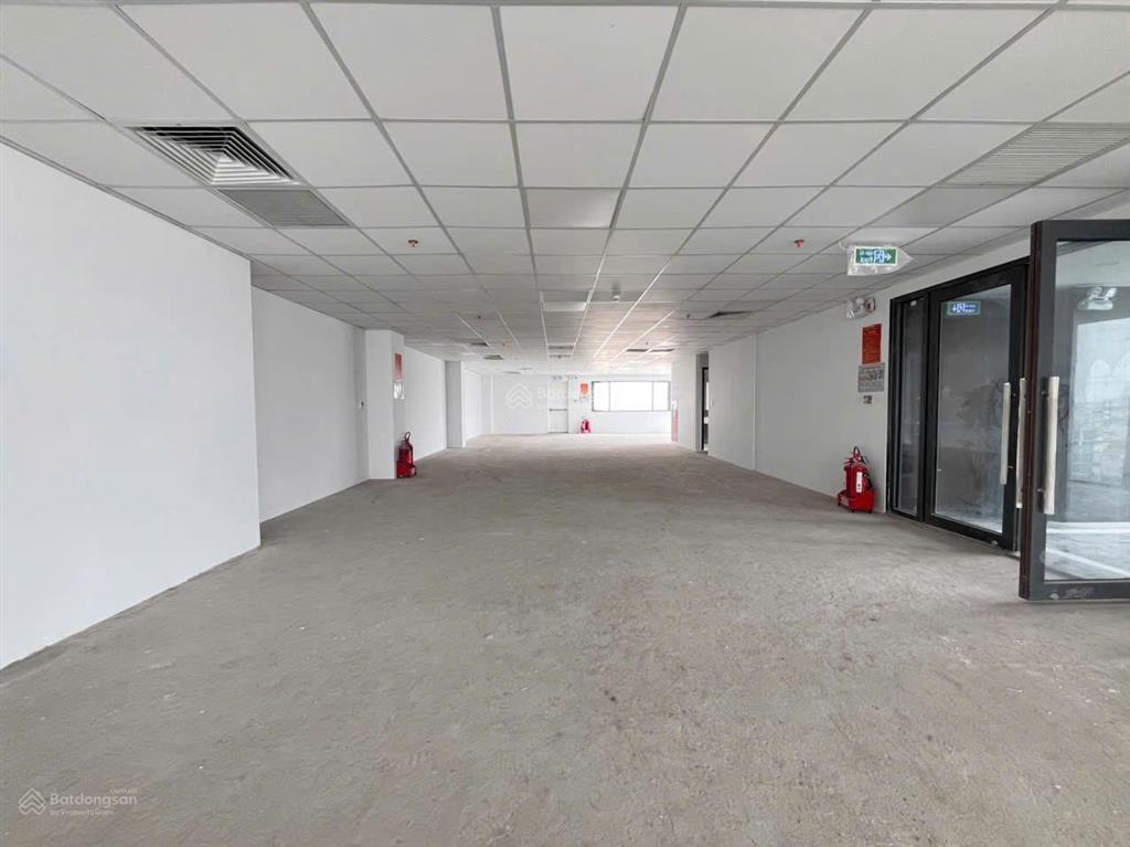 Cho thuê tòa nhà căn hộ cao cấp 1300m2 sàn sẵn pccc + 45 chdv