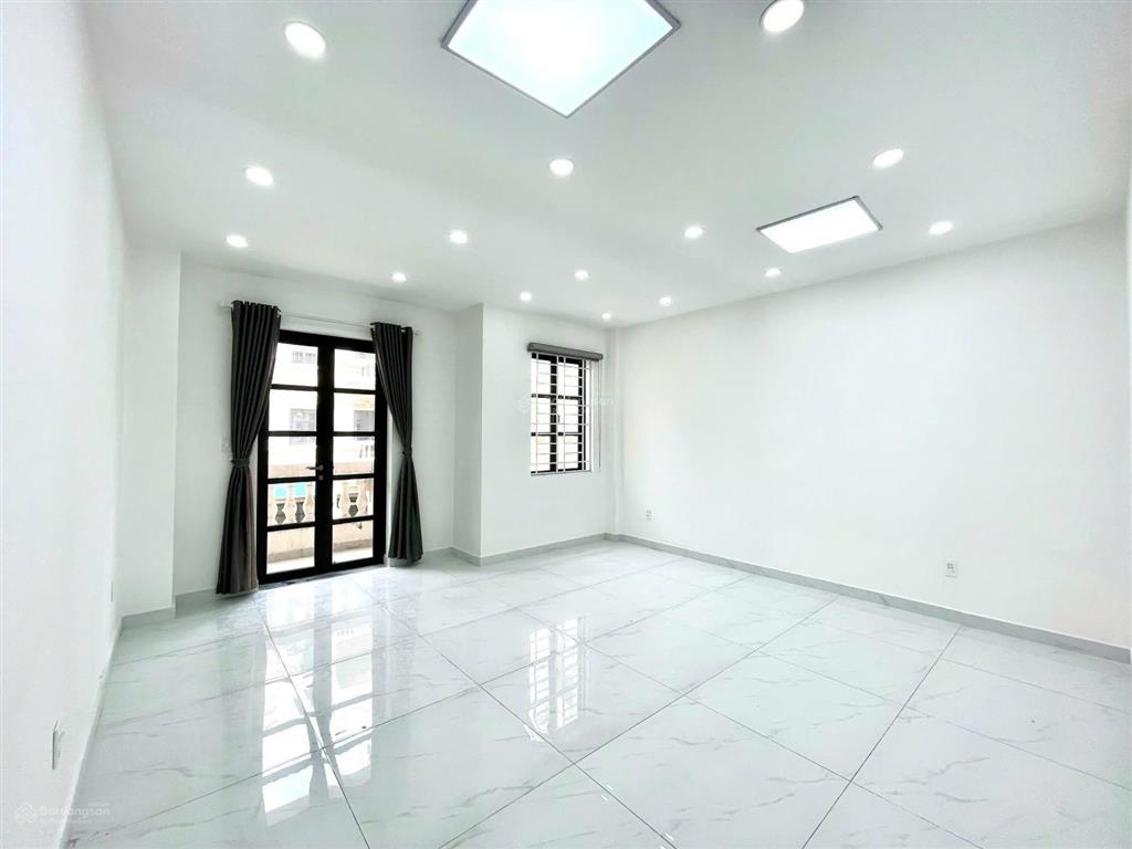 Nguyên căn cho thuê cityland 40tr/th, dtsd 400m2 cn 100m2